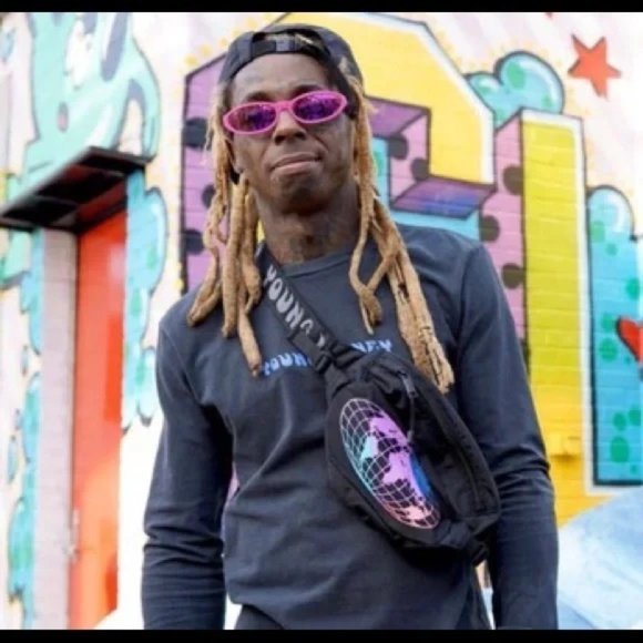 AE X YOUNG MONEY SLING BAG - Picture 3 of 4